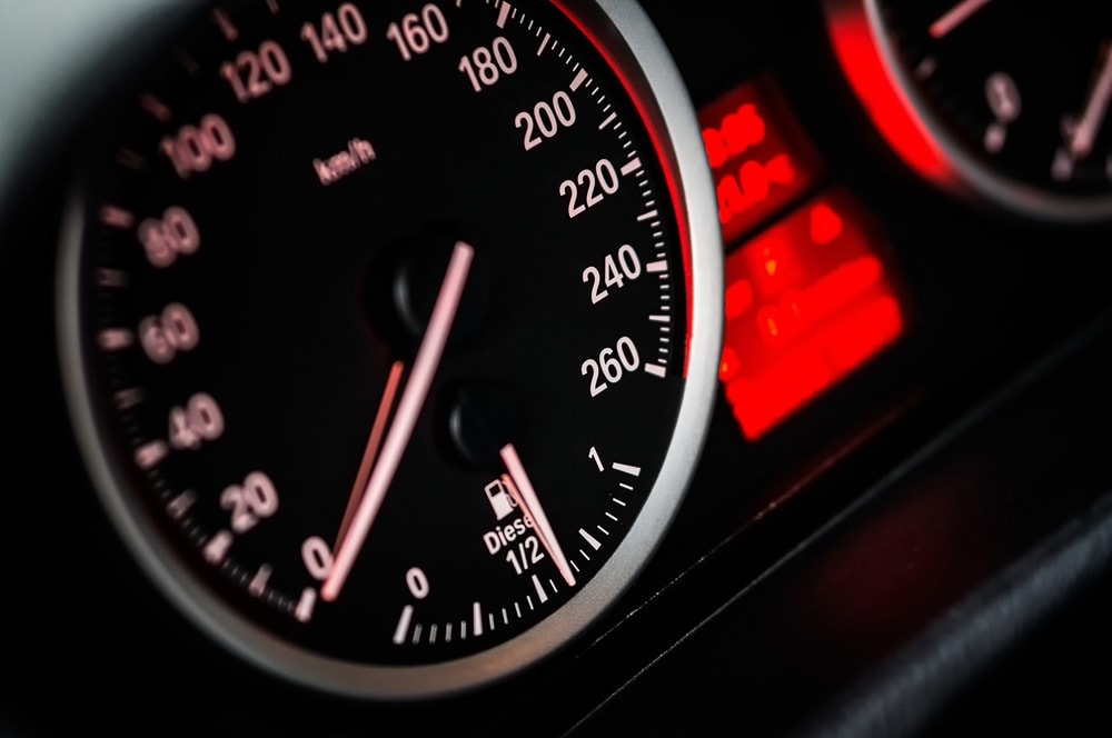 licznik prędkości i poziomu paliwa diesel